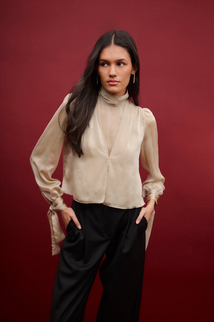 Christy Pearl Blouse