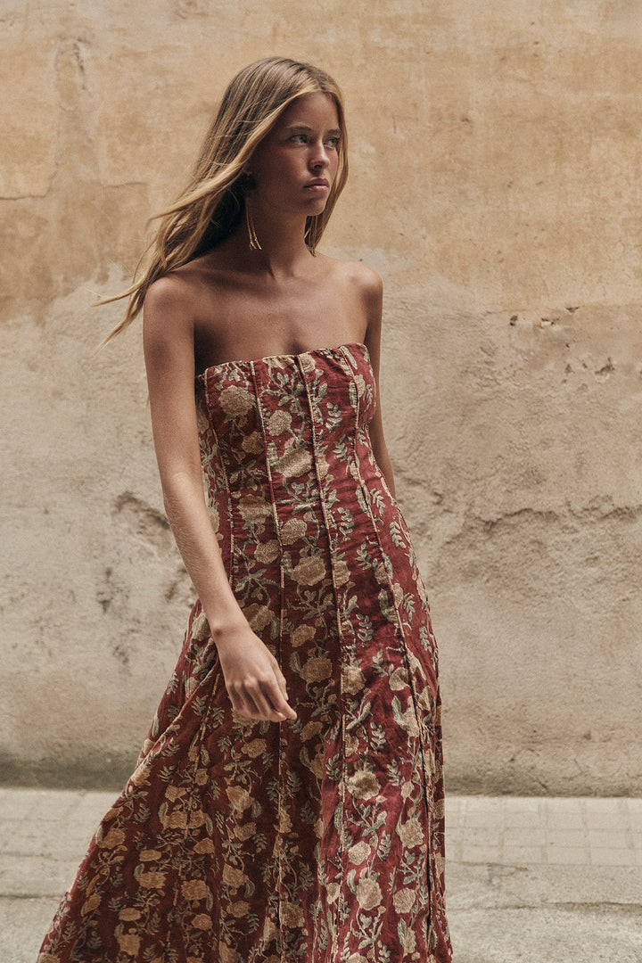 Lora Dress