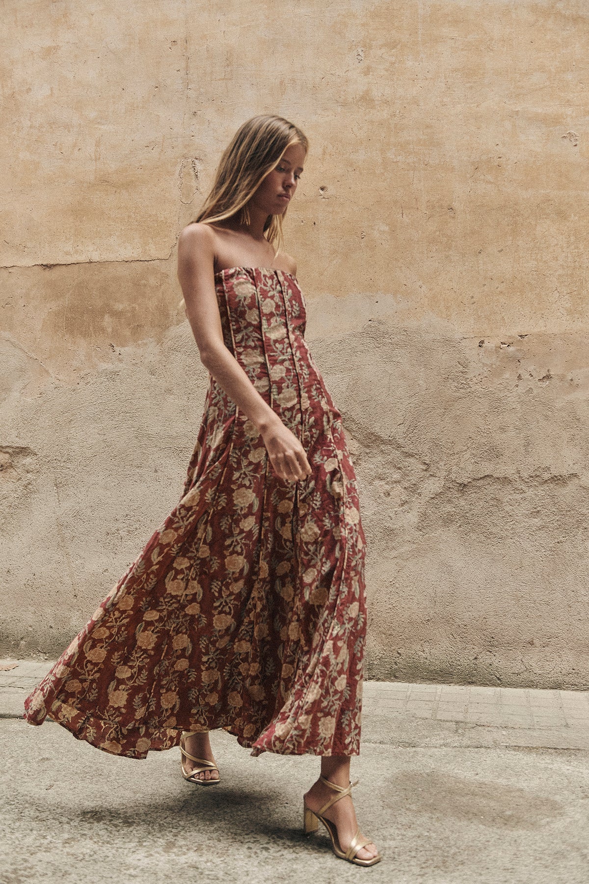 Lora Dress